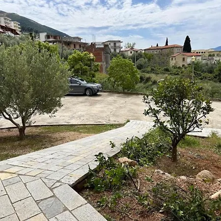 Apartment Smart, Stylish & Seaview