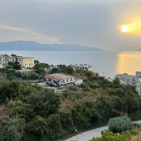 Smart, Stylish & Seaview Apartment *