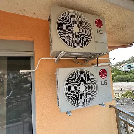 Smart, Stylish & Seaview *