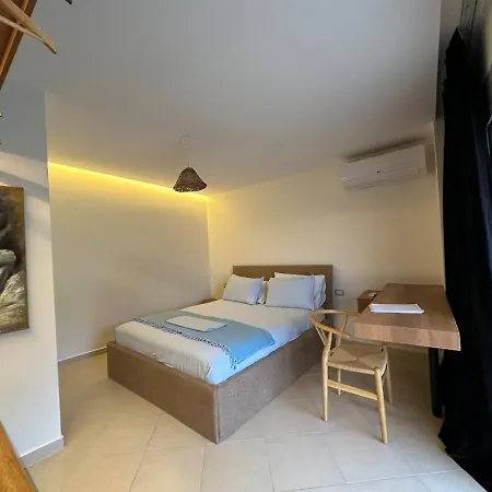 Smart, Stylish & Seaview *