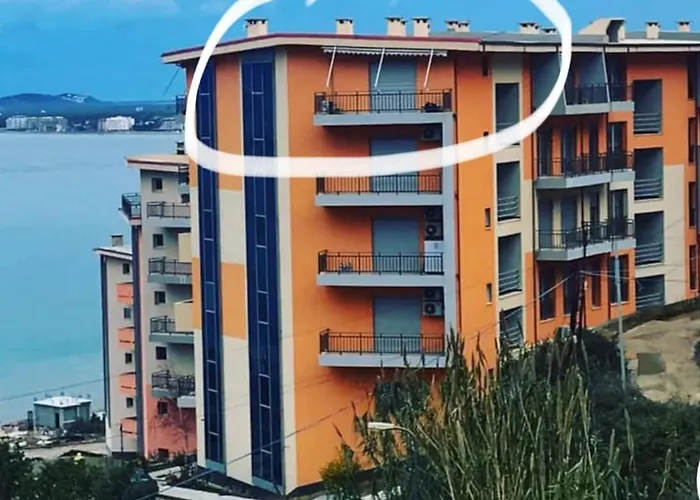 Smart, Stylish & Seaview